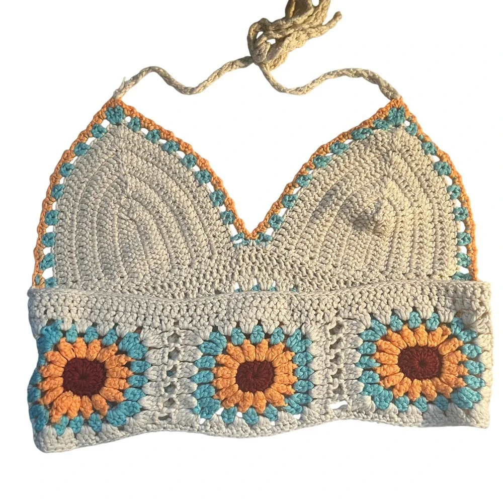 Altar'd State Cropped Crochet Halter Top Size‎ S/M Festival Hippie Retro